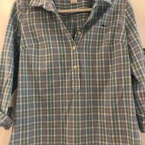 Vineyard Vines Quarter Button Down Blouse